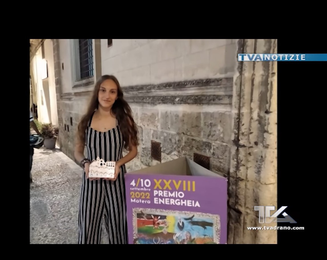 Il servizio televisivo di Tele Adrano su Sofia Leocata, finalista al Premio letterario Energheia 2022