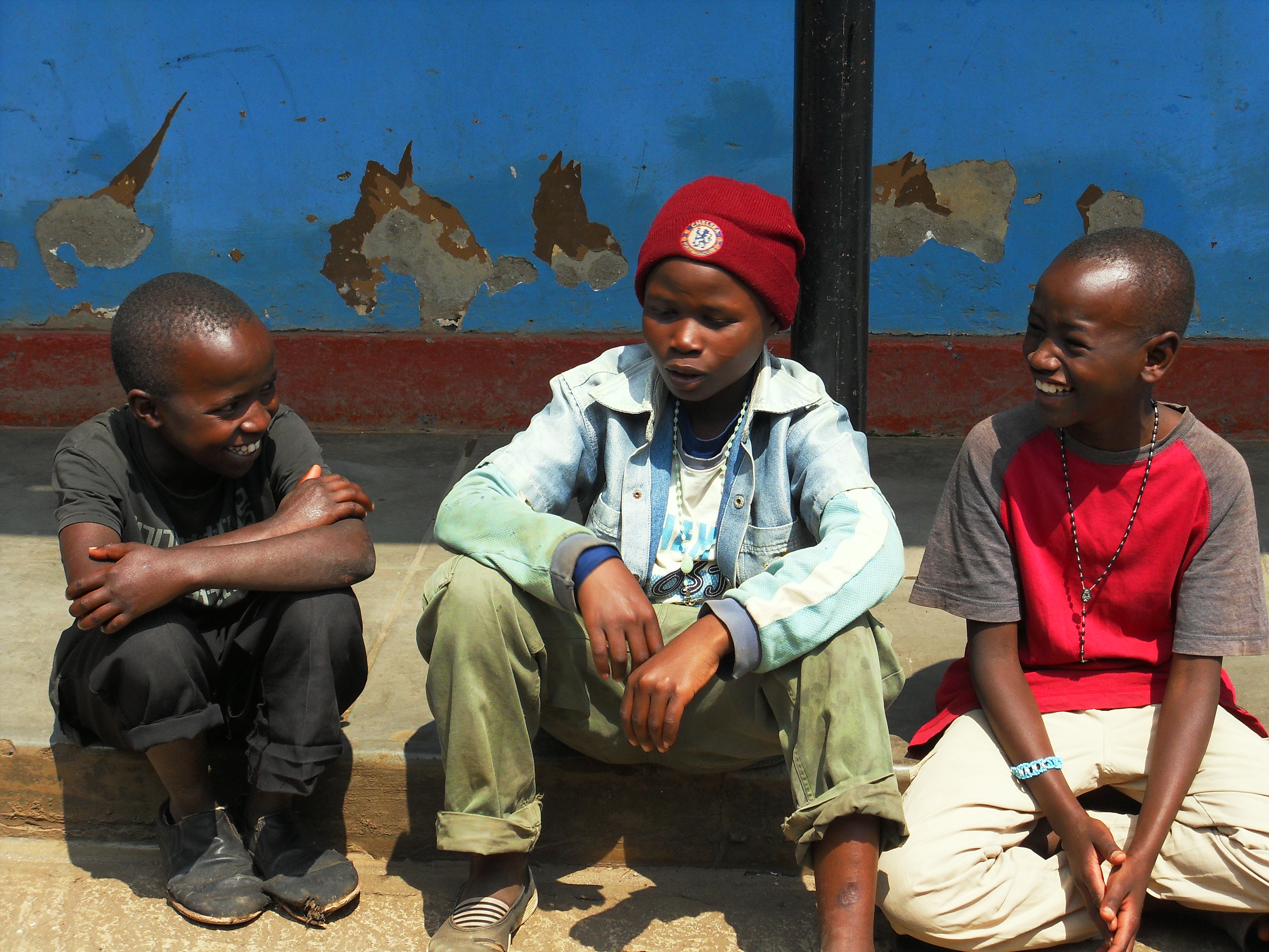 La visita dell’associazione Energheia al centro di accoglienza per i bambini di strada “Piccolo Kivuli”, nello slum di Riruta Satellite di Nairobi, gestita dalla Ong Amani di Milano