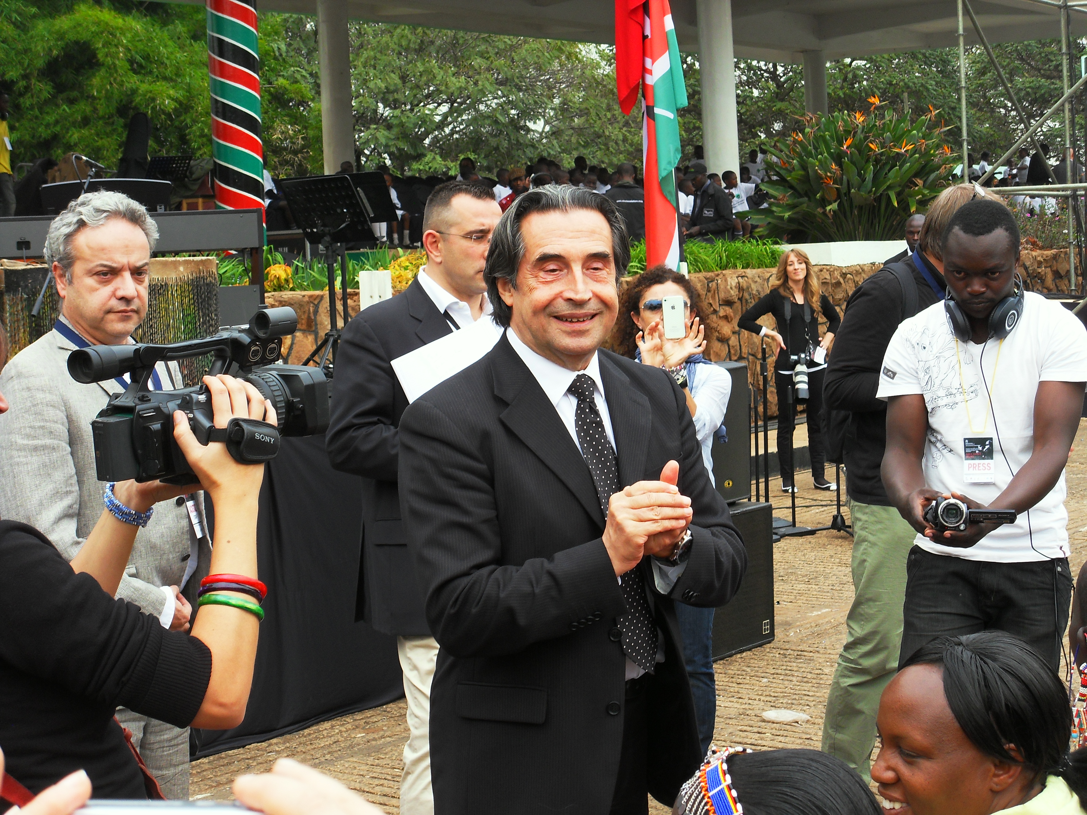 Il concerto di Riccardo Muti a Nairobi per l’iniziativa “Le vie dell’amicizia”_2011