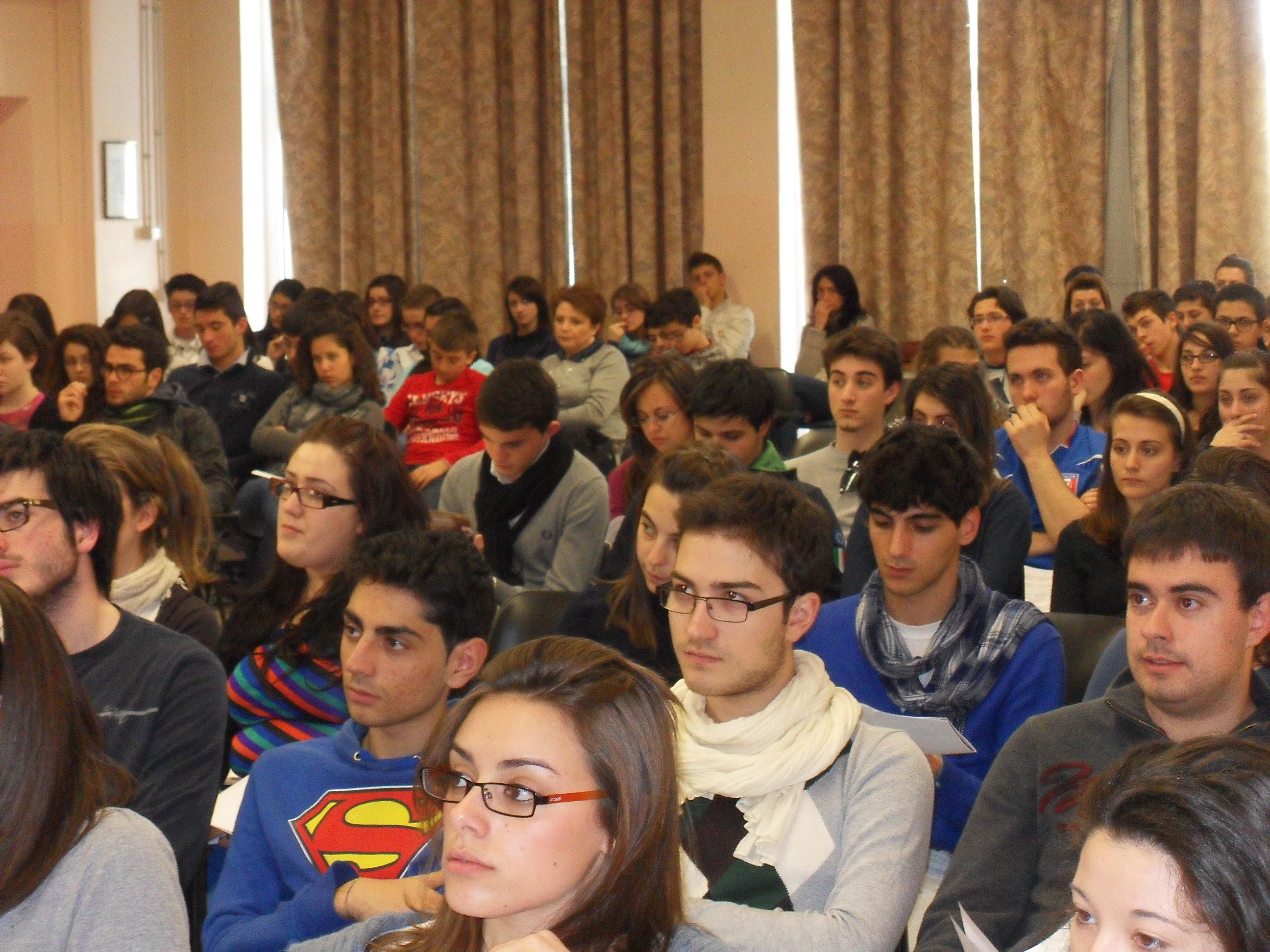 Incontro con gli studenti del Liceo Scientifico Federico II di Melfi(PZ) per Kaleidos Africa’s Pictures