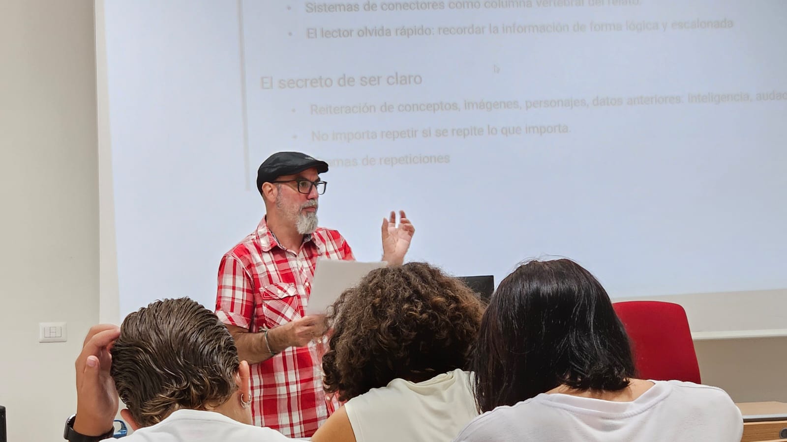 International Writing Course. Jorge Gol Corzo