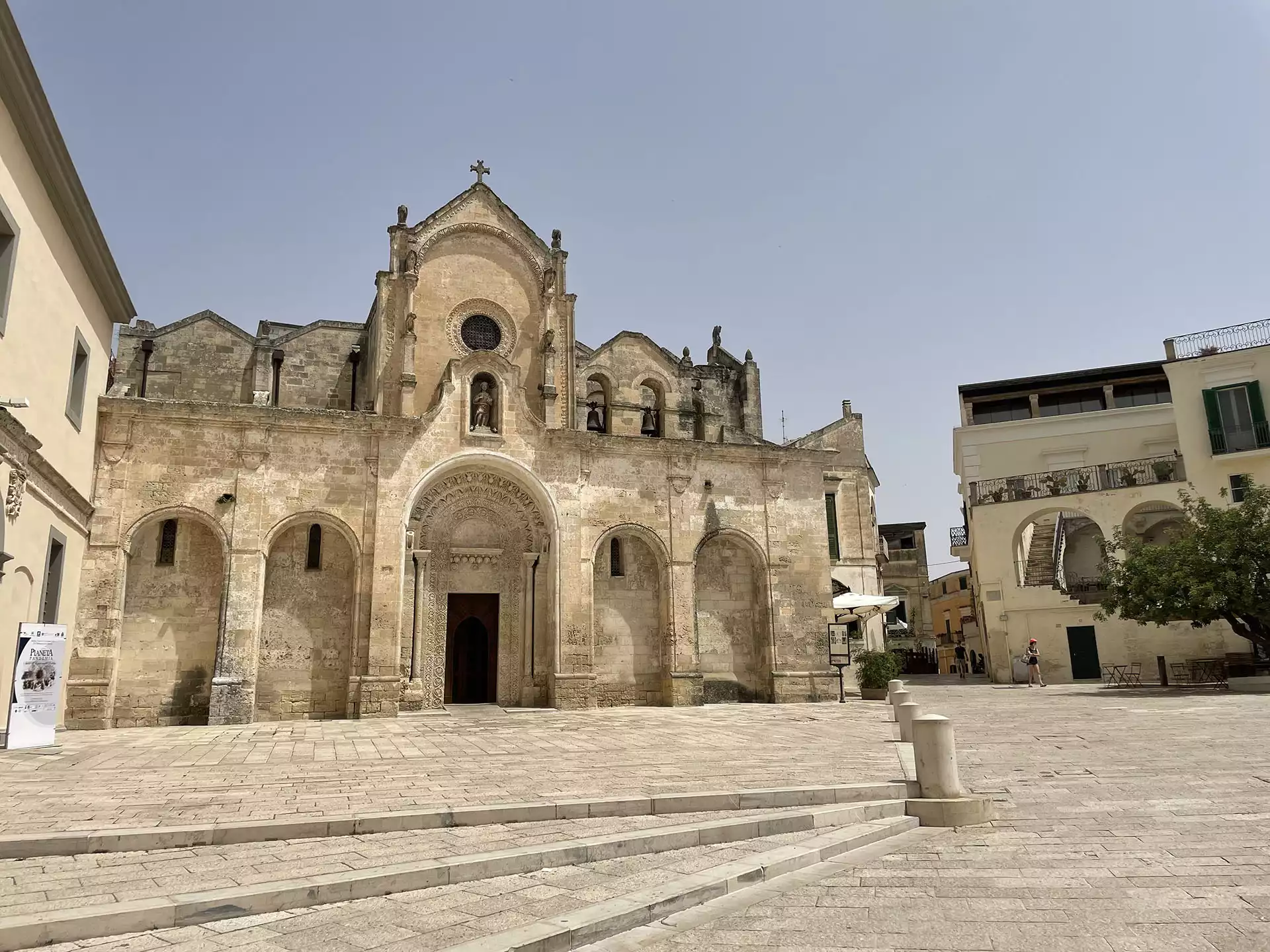 La presentazione del libro digitale di Luigi De Fraja: “Il nostro bel San Giovanni” con gli alunni dell’Istituto Compresivo “G. Pascoli”, Matera.